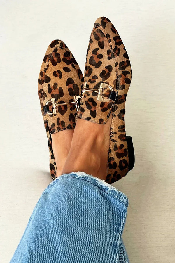 Sienna | Loafer With Metallic Detail
