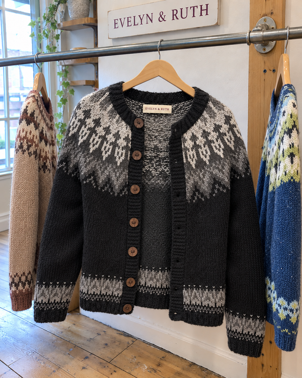 Nevaeh | Cozy Vintage Cardigan